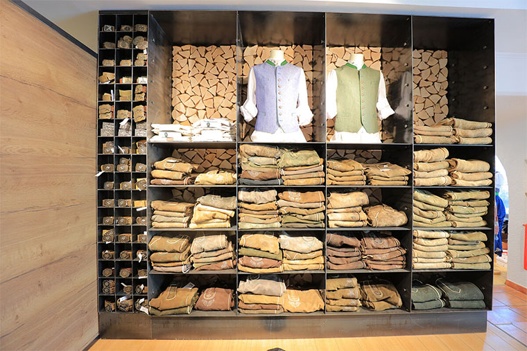 hofbaur mode tracht slide 1