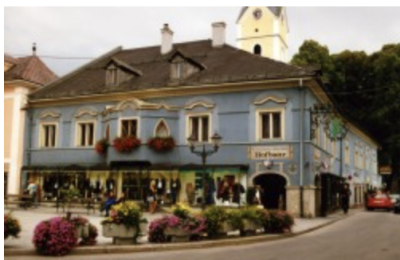 Hofbaur Mode Chronik 2001